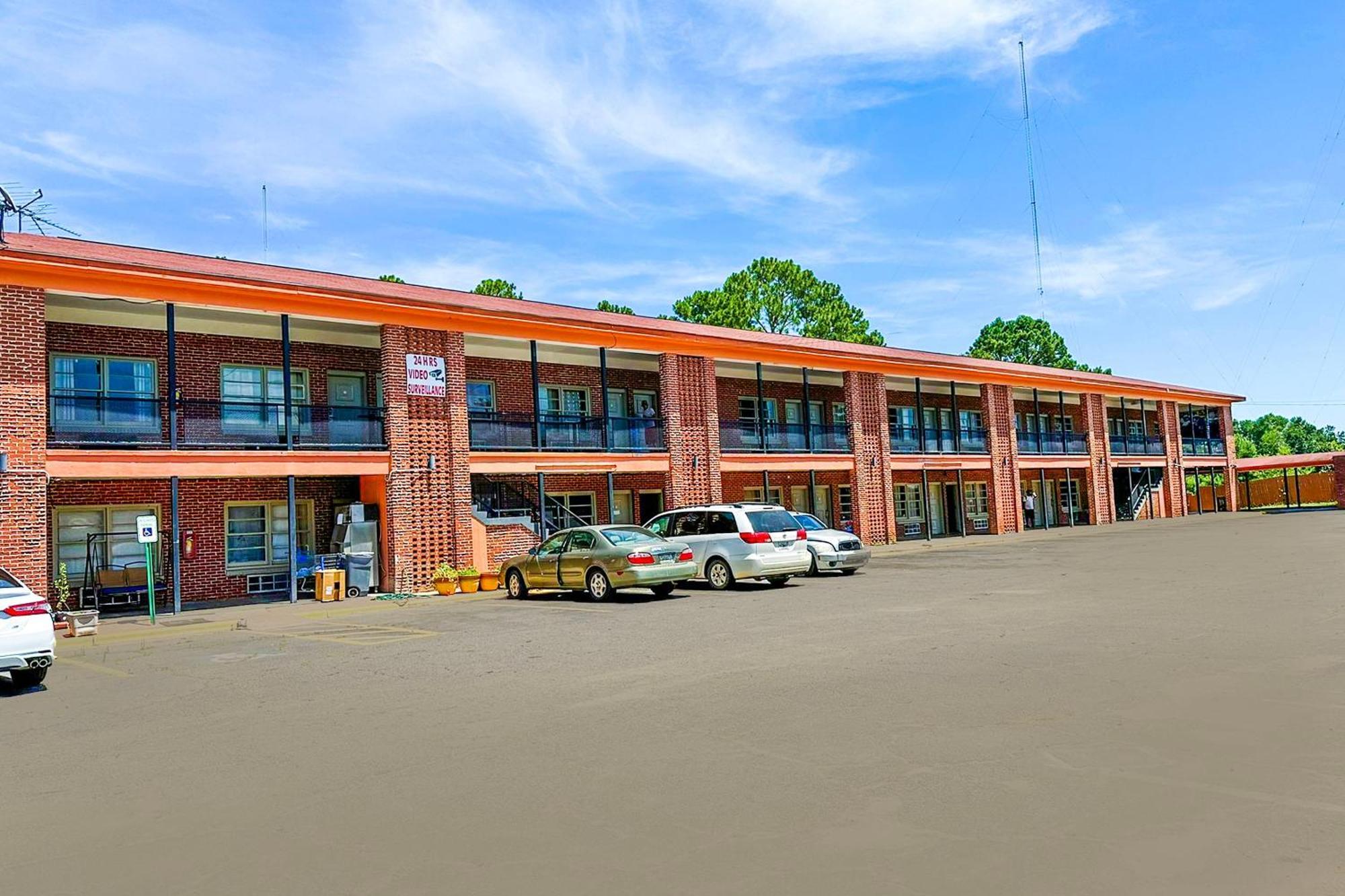 Sunrise Inn By Oyo Albany Exterior photo