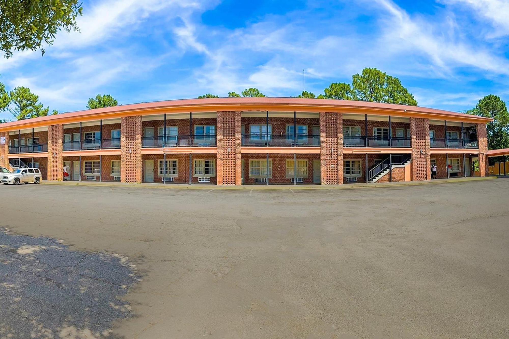 Sunrise Inn By Oyo Albany Exterior photo